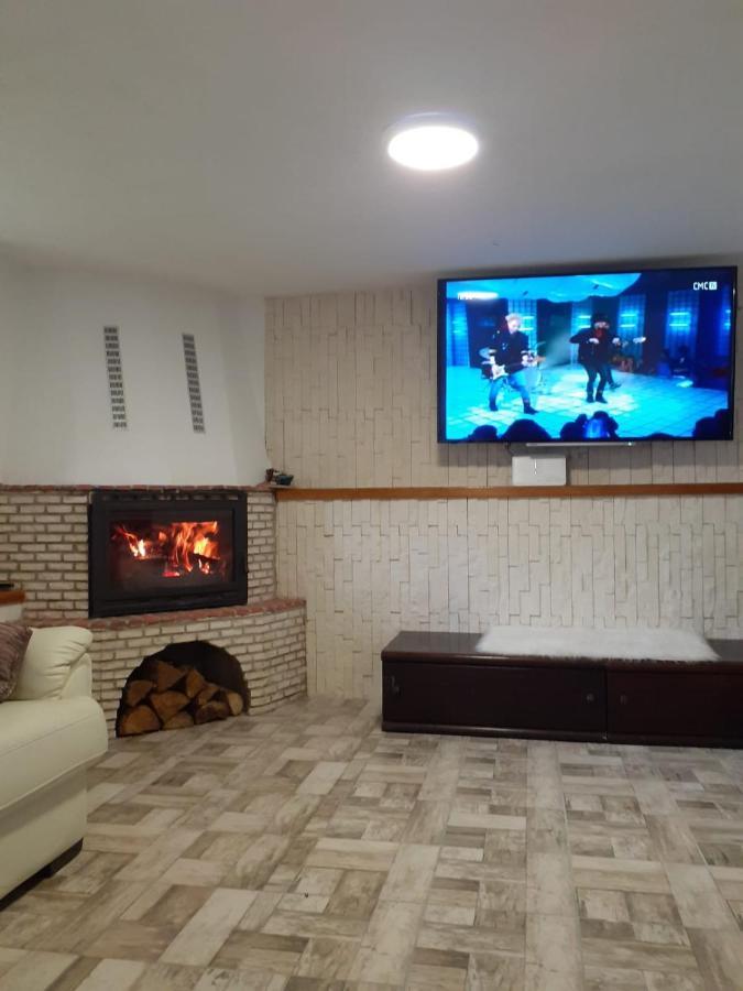 Vila Kuca Za Odmor Mazuran Karlovac Exteriér fotografie