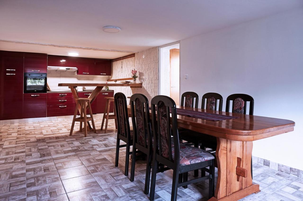 Vila Kuca Za Odmor Mazuran Karlovac Exteriér fotografie